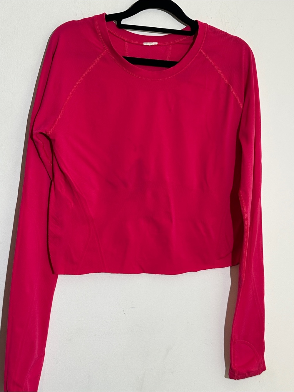 Women's Cropped Crewneck Sweatshirt in Bright Pink